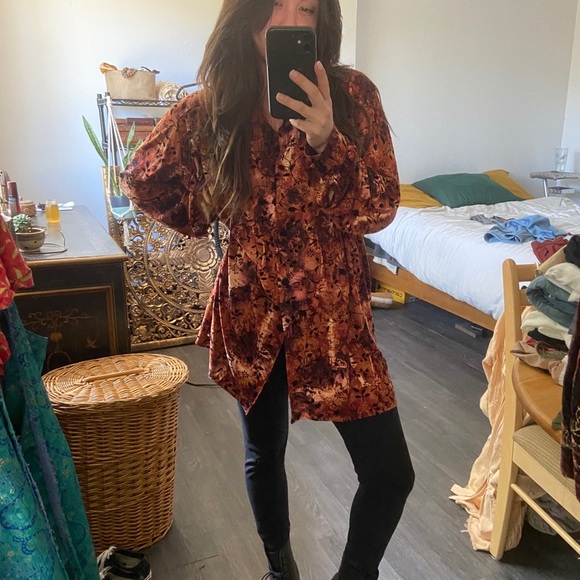 SOLD 🤘🎉 - Picture 5 of 9